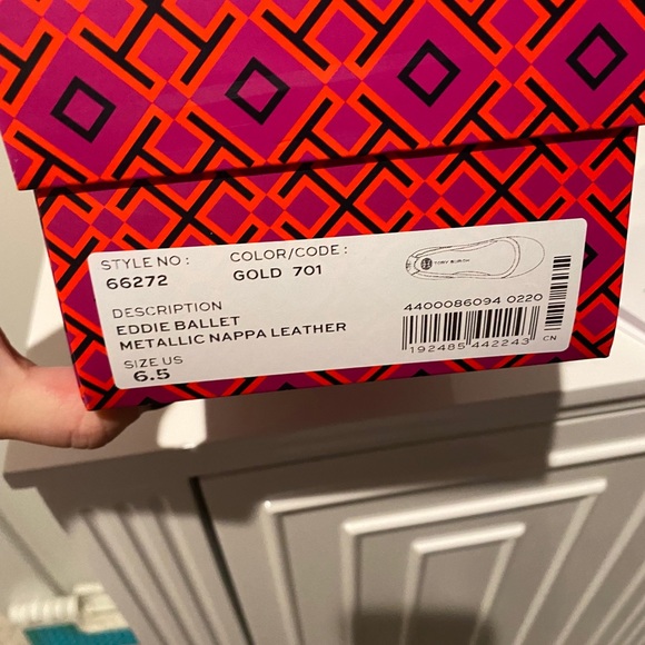 Tory Burch Eddie Ballet Flats - Picture 8 of 8